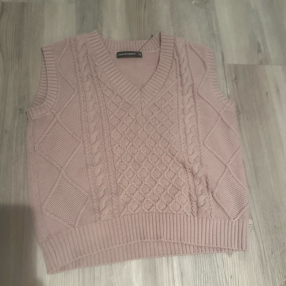 sweater vest